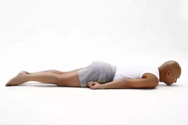 紧致臀腿塑形训练方法,梨形臀腿咋练