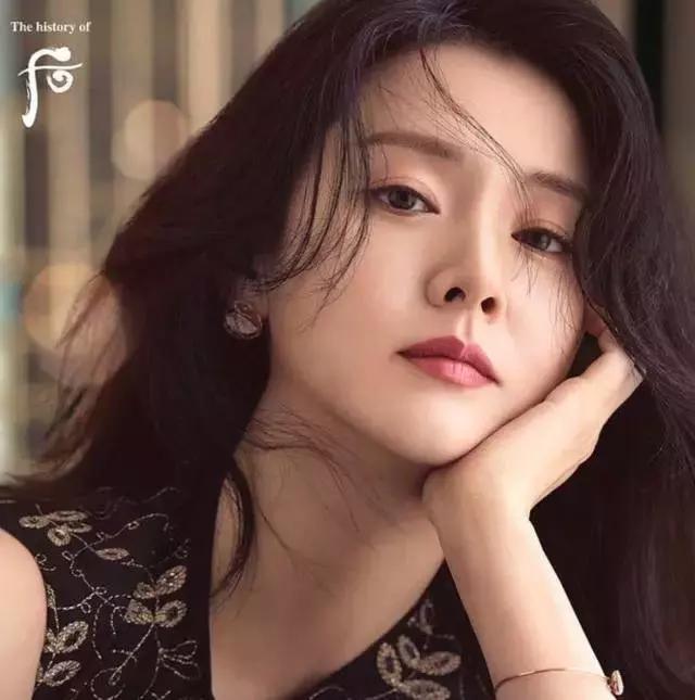 四十岁以上的女性增肌冻龄抗衰老,40岁女人怎么保持冻龄肌肉