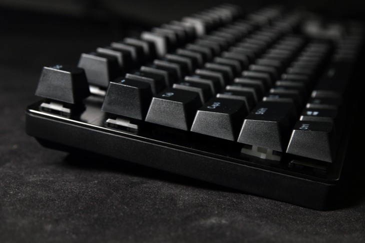 闆锋煆V530鍏夎酱鏈烘閿洏,闆锋煆v860娓告垙鏈烘閿洏鍥捐祻