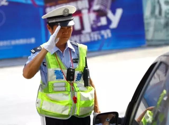 基层民警的心声和感悟,作为警察家属是什么体验