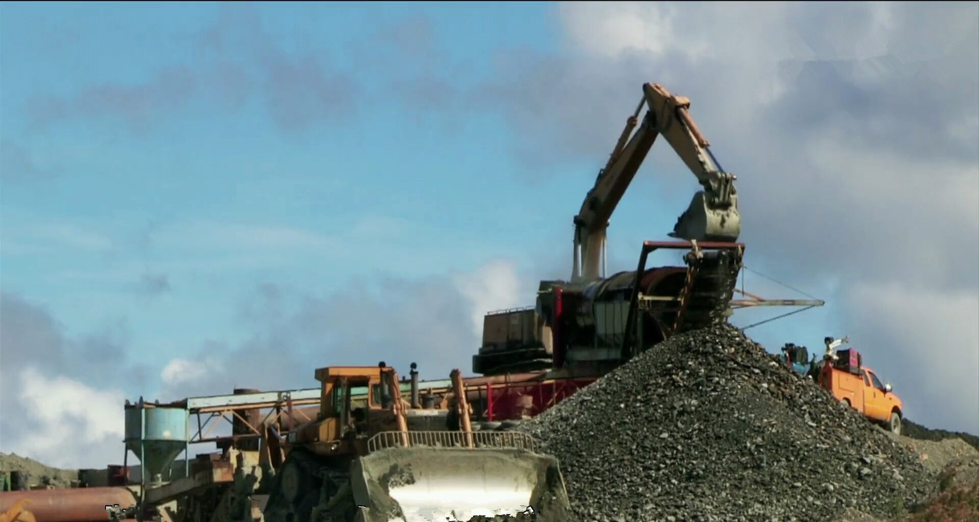 黄金怎么采出来的视频,黄金是如何提炼出来的视频