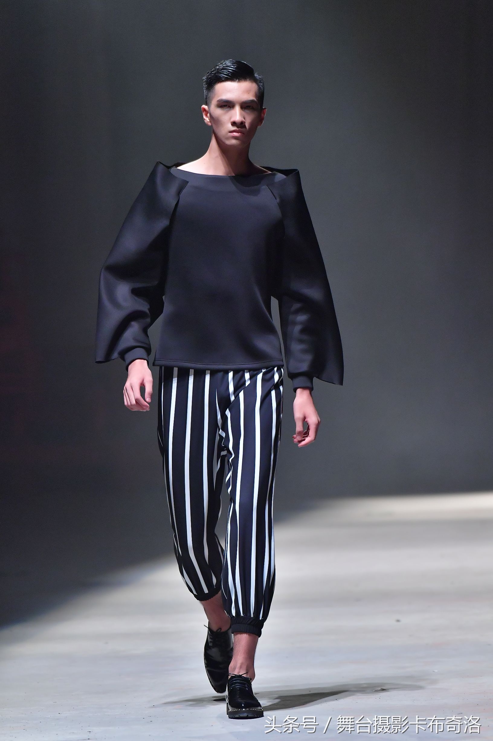 pinli品立男装换季,品立pinli男装皮衣