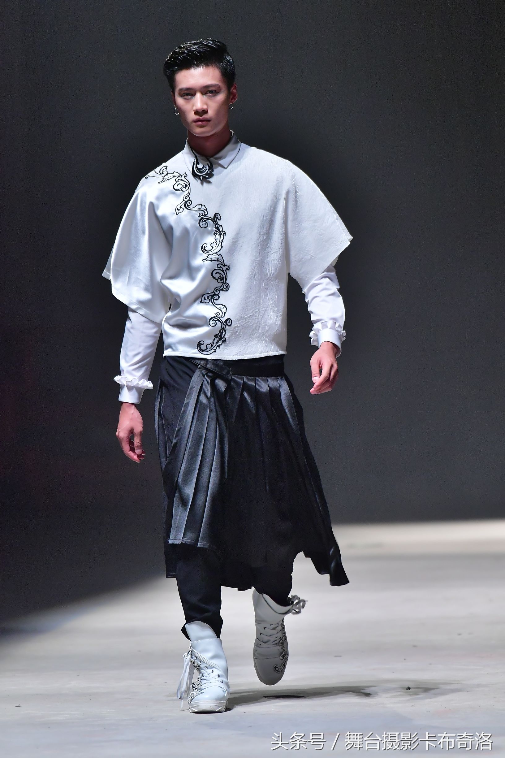 pinli品立男装换季,品立pinli男装皮衣