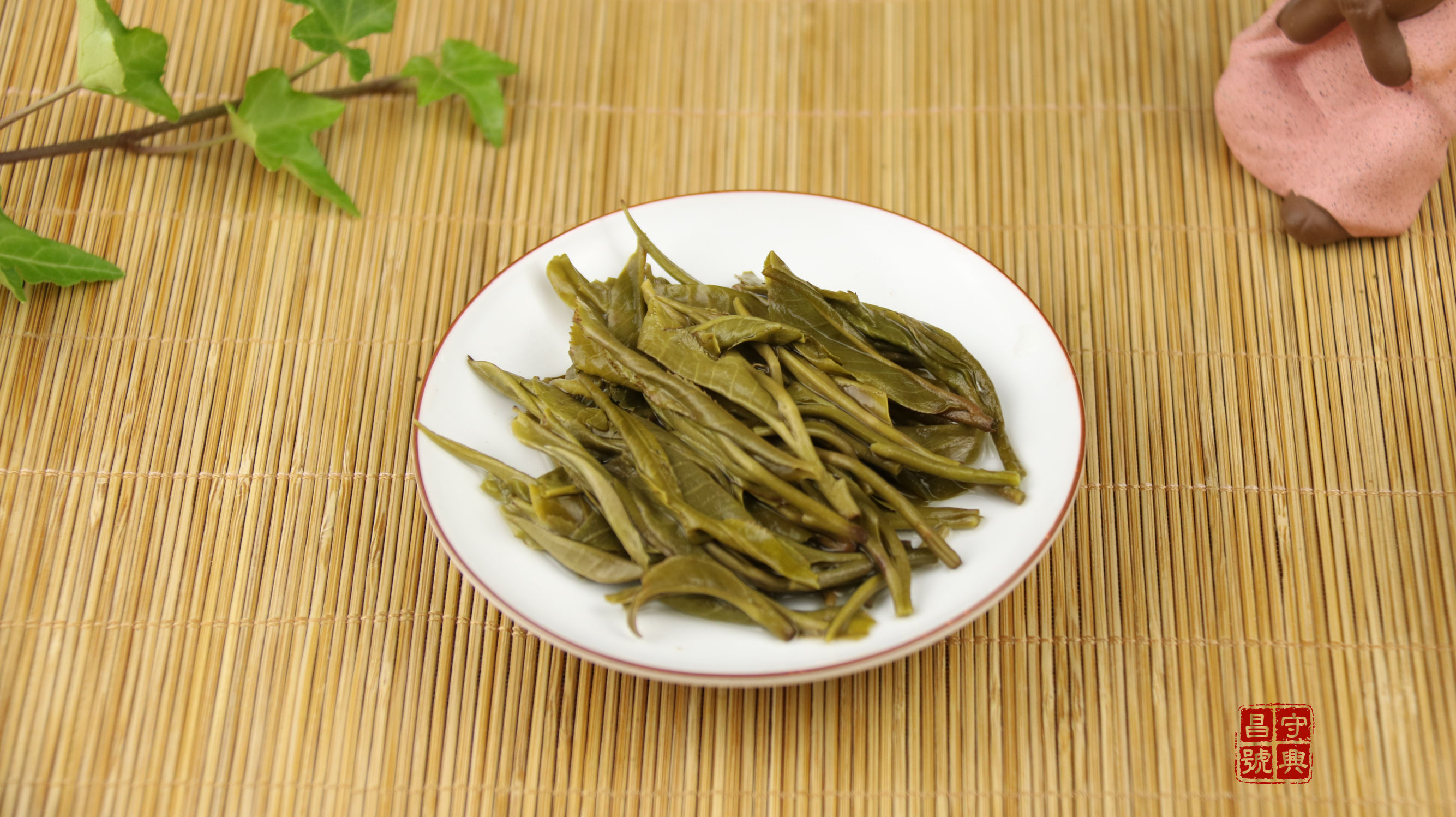 六大茶山六山圆茶,六大茶山佛海银毫和六山春尖区别