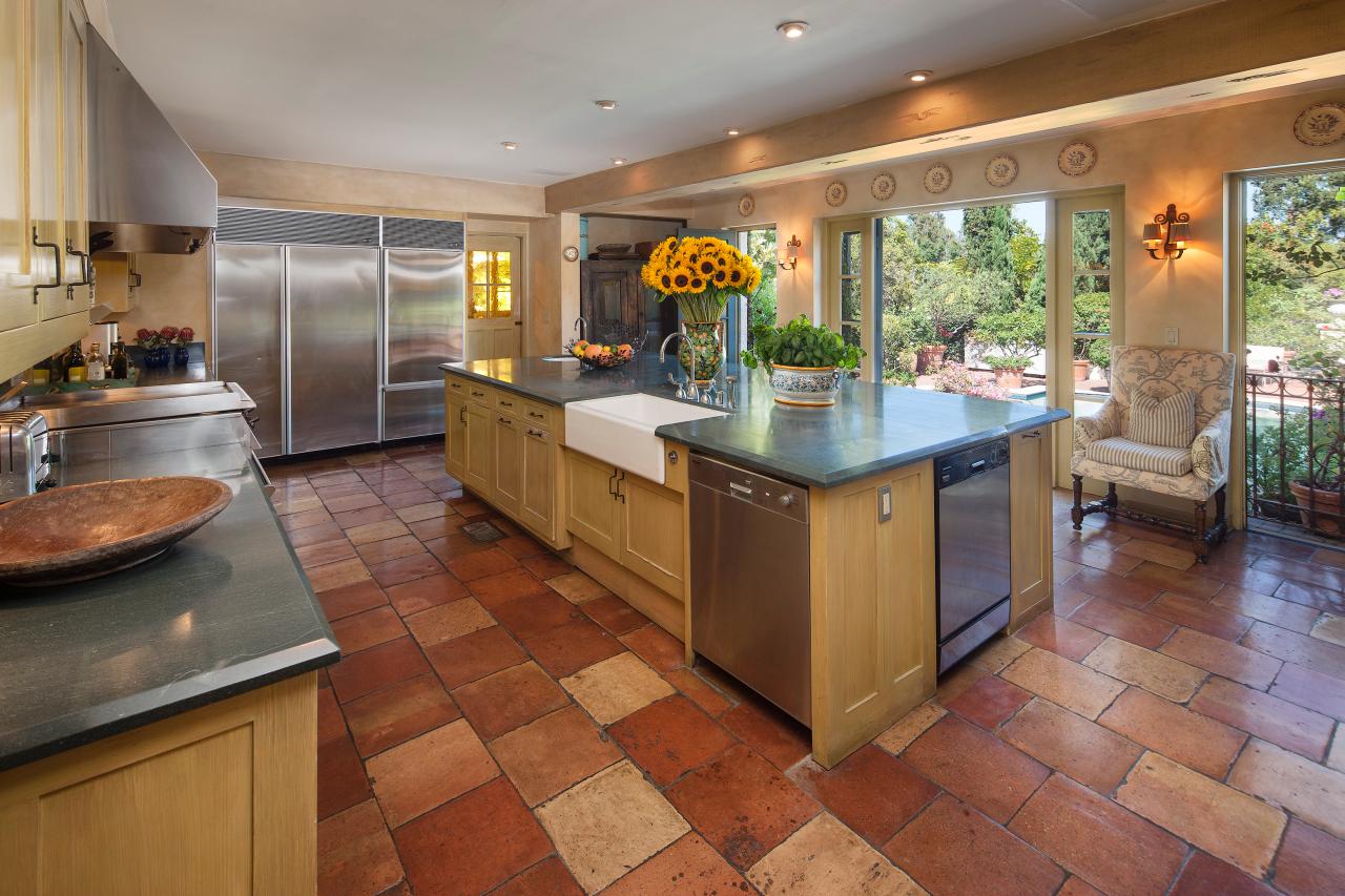 西班牙庄园别墅,西班牙殖民地风格建筑