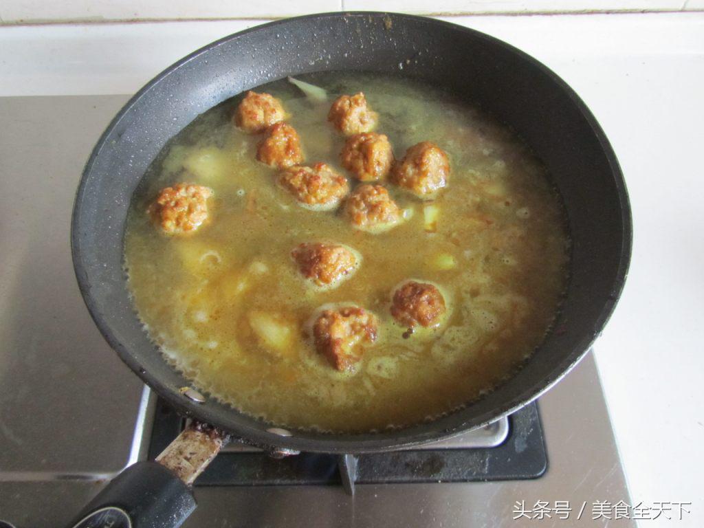 咖喱丸子做成的汤,咖喱丸子还需要放什么