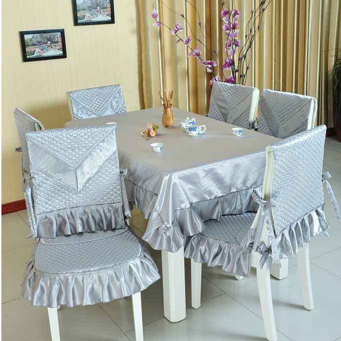 用什么样的桌布显得桌子整洁干净,透明桌布怎么铺桌子好看