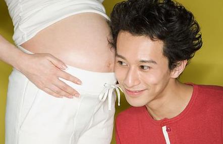 胎儿入盆脚也水肿大概多久会生,胎儿入盆以后会出现腿肿吗