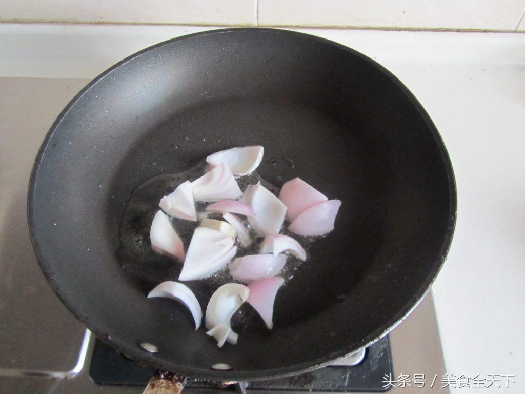 咖喱丸子做成的汤,咖喱丸子还需要放什么