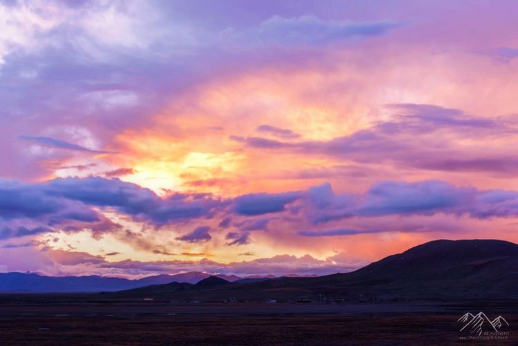 在最美的时光遇见你散文,在最美的时光遇见最美的你