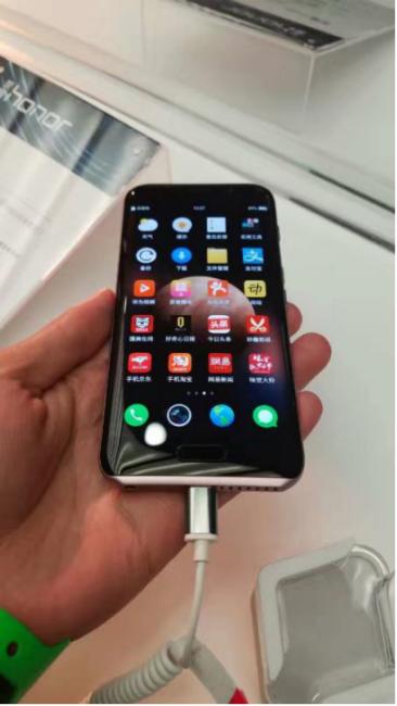 华为最漂亮的曲面屏,华为最好用的曲面屏手机是哪一款