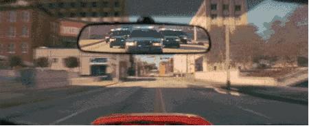 鏋佺洍杞︾,鏋佺洍閲岀殑杞︾