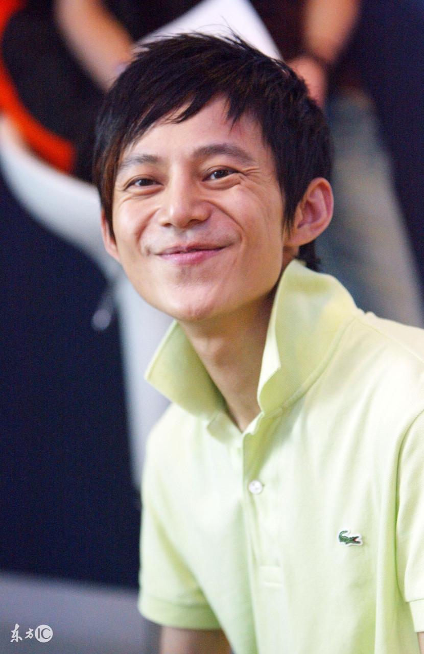 明星皮肤为什么那么紧致,为什么明星经常化妆皮肤还那么好