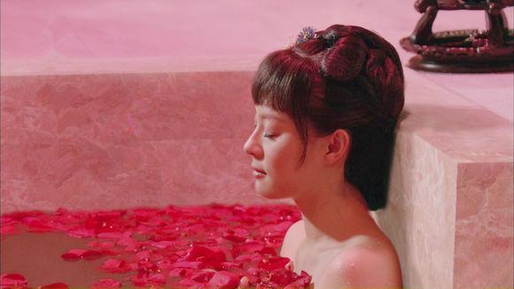 杨幂迷倒众生,女星惊艳写真集杨幂张天爱