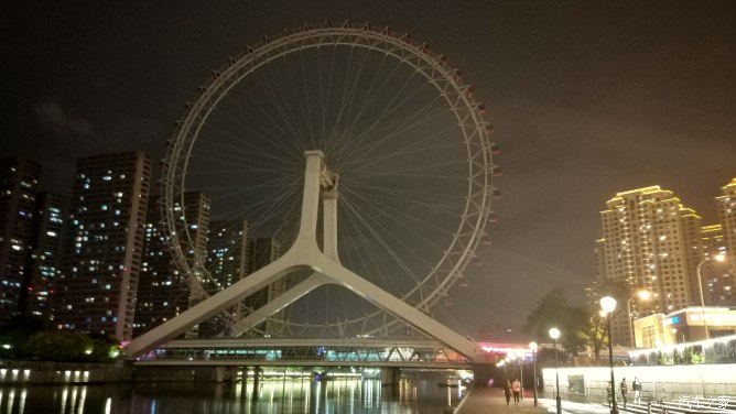 小夫妻西藏自驾游完整视频,自驾西藏小两口无人区