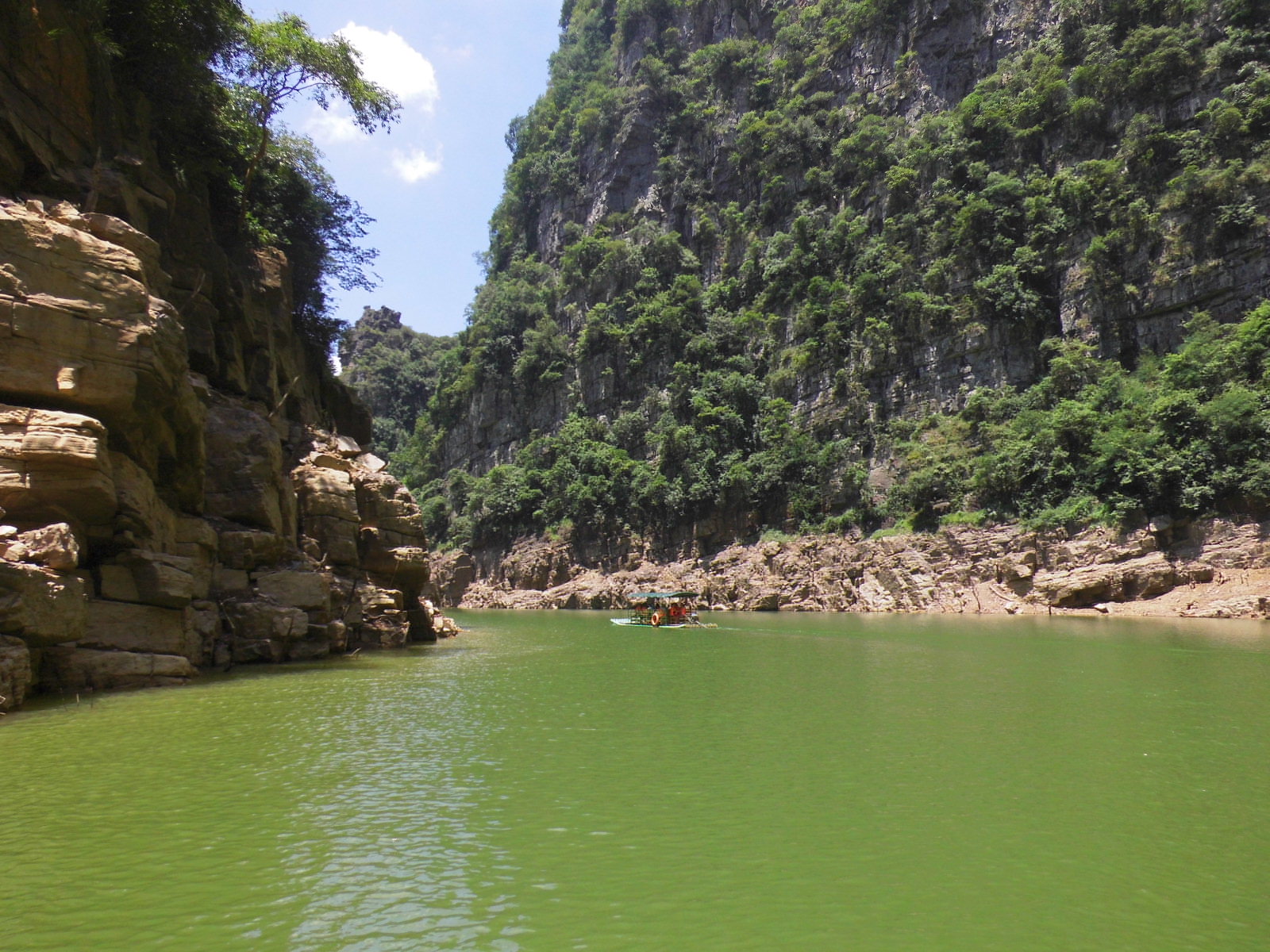 金秀圣堂湖景区游玩多久,金秀圣堂湖游记