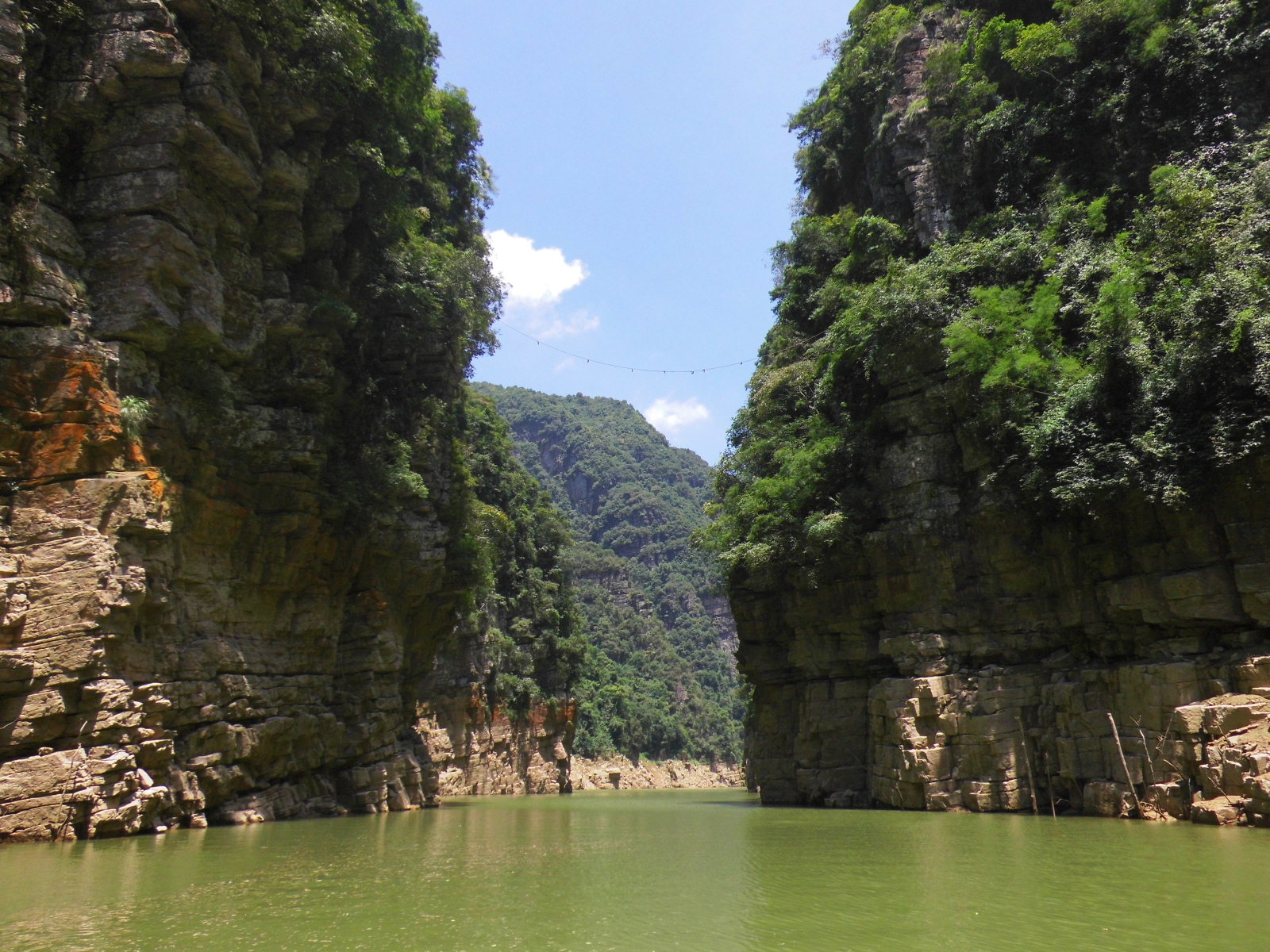 金秀圣堂湖景区游玩多久,金秀圣堂湖游记