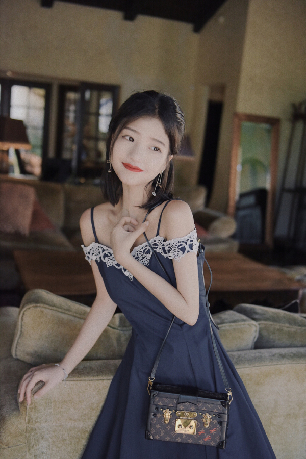 网红女装大店铺,网红女装店最红