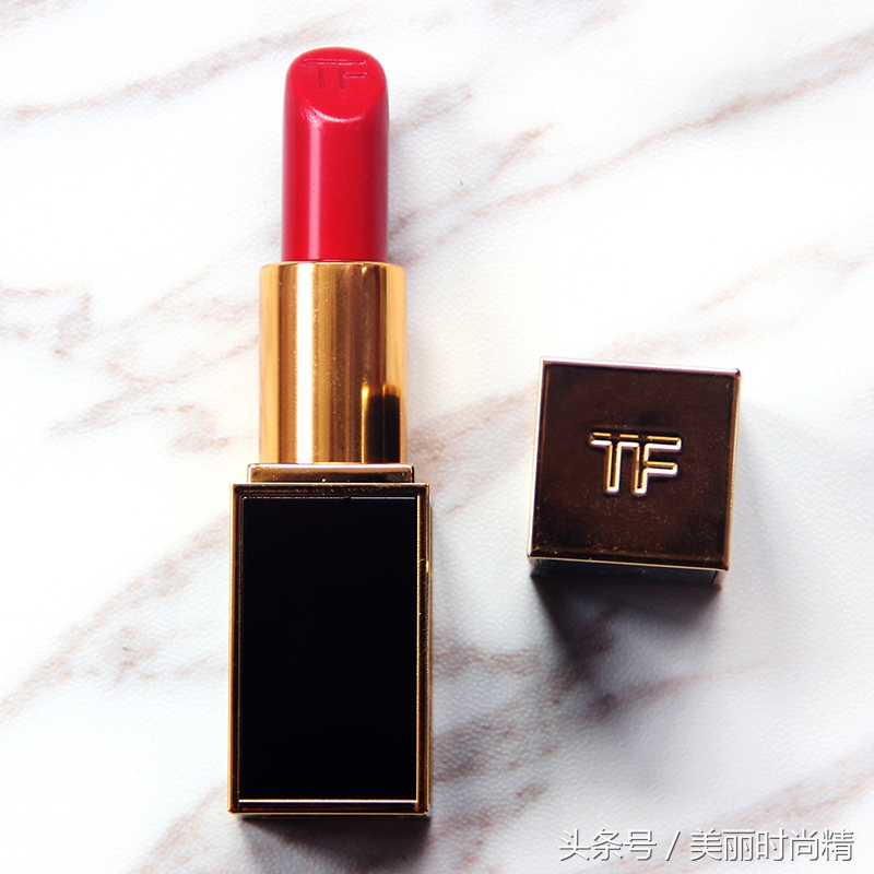 秋冬可以当口红打底的好用唇膏,秋冬必入眼影唇膏