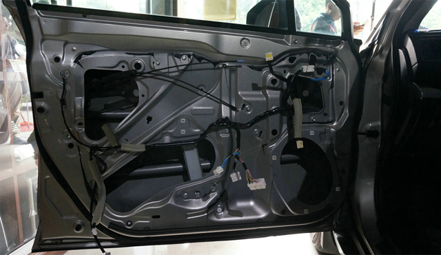 全新傲虎隔音效果,老款傲虎隔音如何