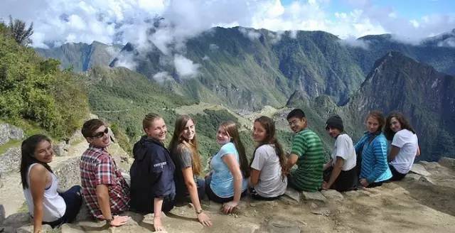 父母把孩子送出国,孩子送出国