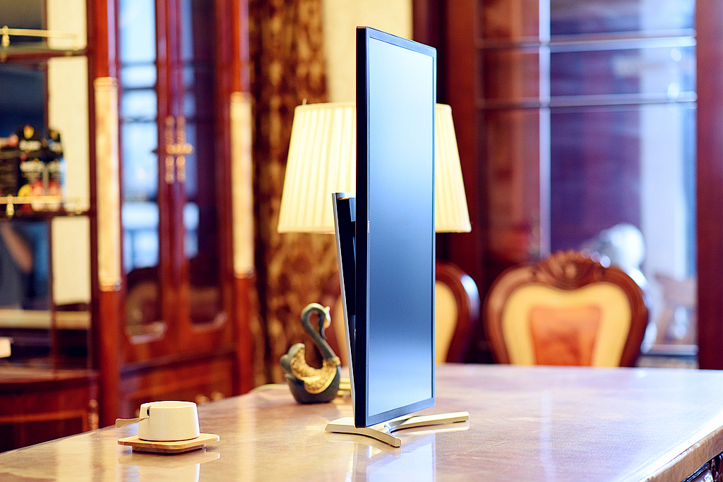 所见即所得台式电脑,hkct7000钻石版专业级显示器