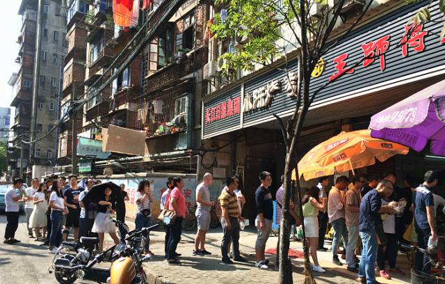 武汉必吃的美食排行榜,武汉排队吃美食图片