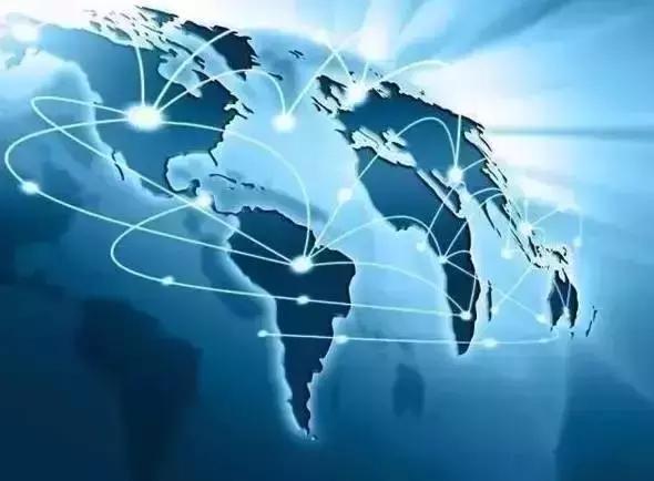 在宇宙的年历中，我们的存在连半秒钟都不到！