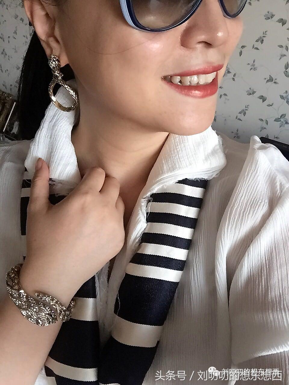 条纹时尚潮流T恤,一日look日常