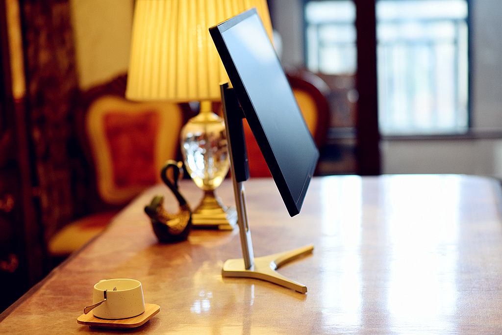 所见即所得台式电脑,hkct7000钻石版专业级显示器