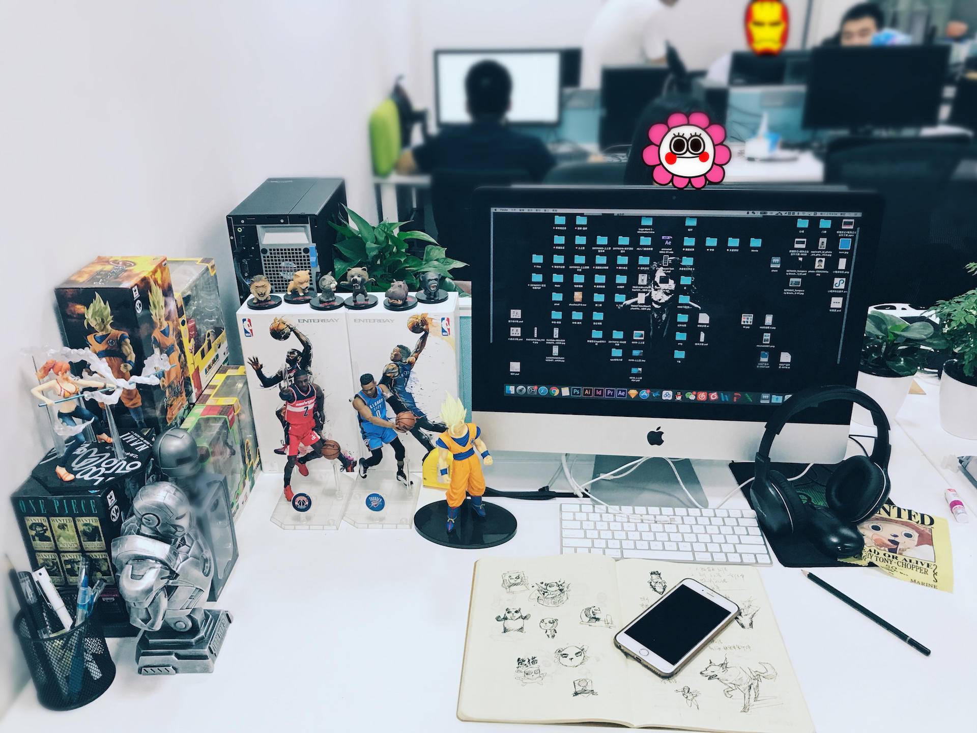 设计师两台显示屏怎么放好看,设计师两台显示器