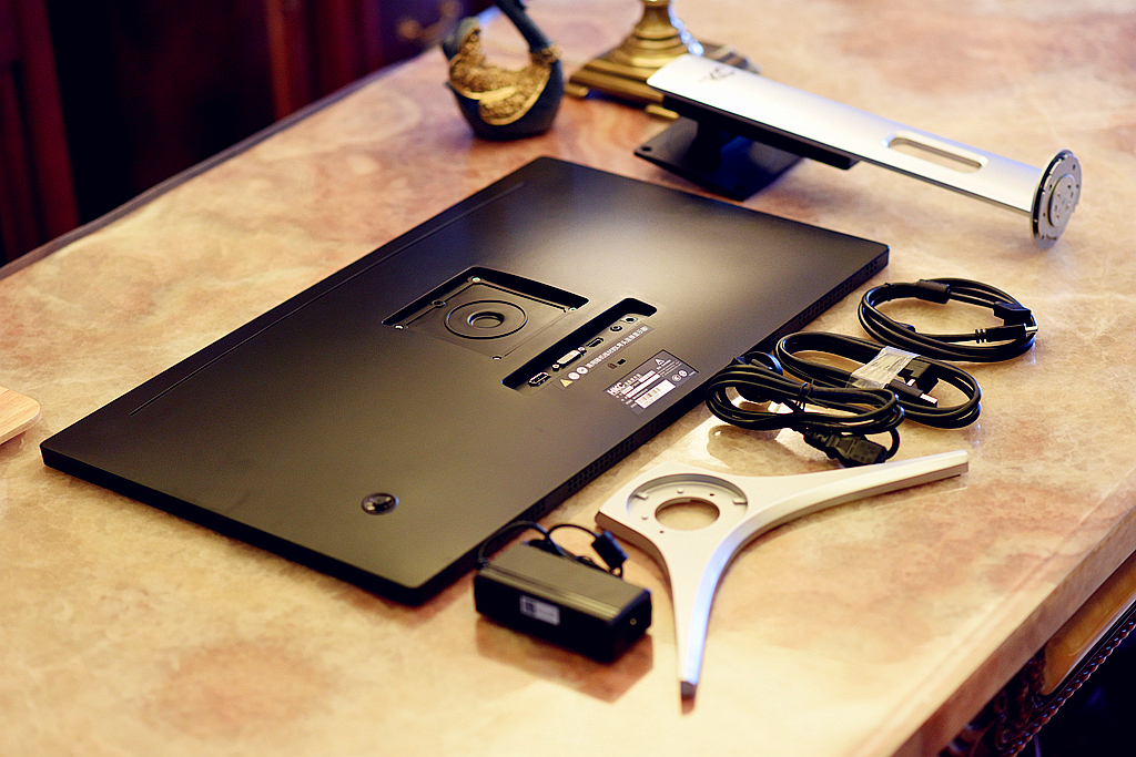 所见即所得台式电脑,hkct7000钻石版专业级显示器