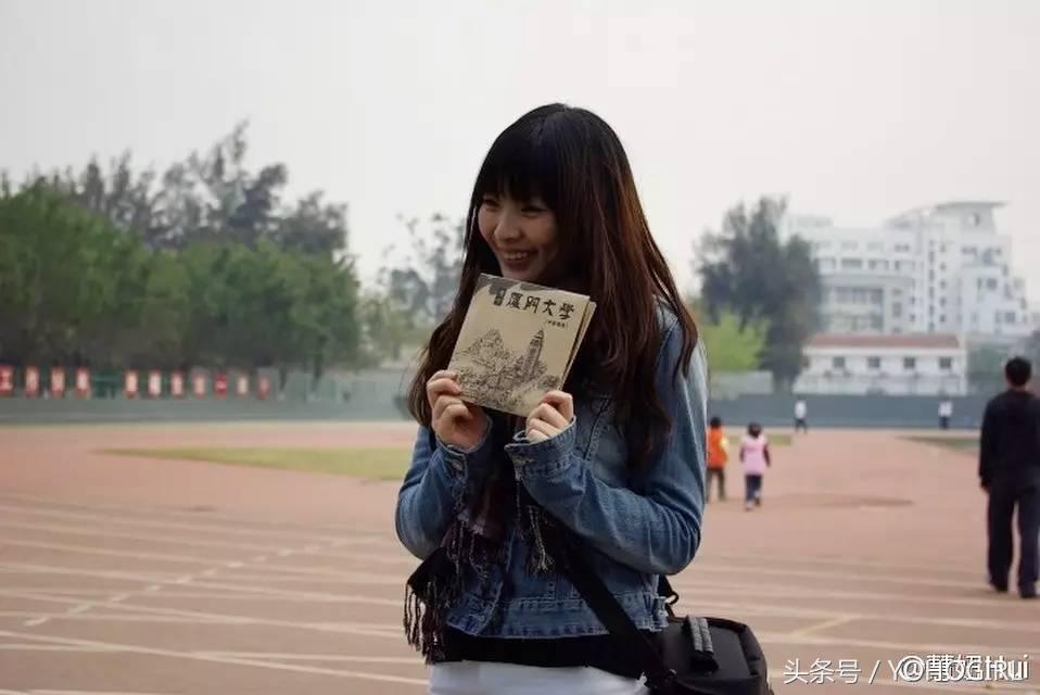 大一新生开学应买什么应季衣物,大一新生开学穿搭推荐