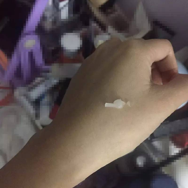 啊！买了盒猪油膏回家，被我妈骂！