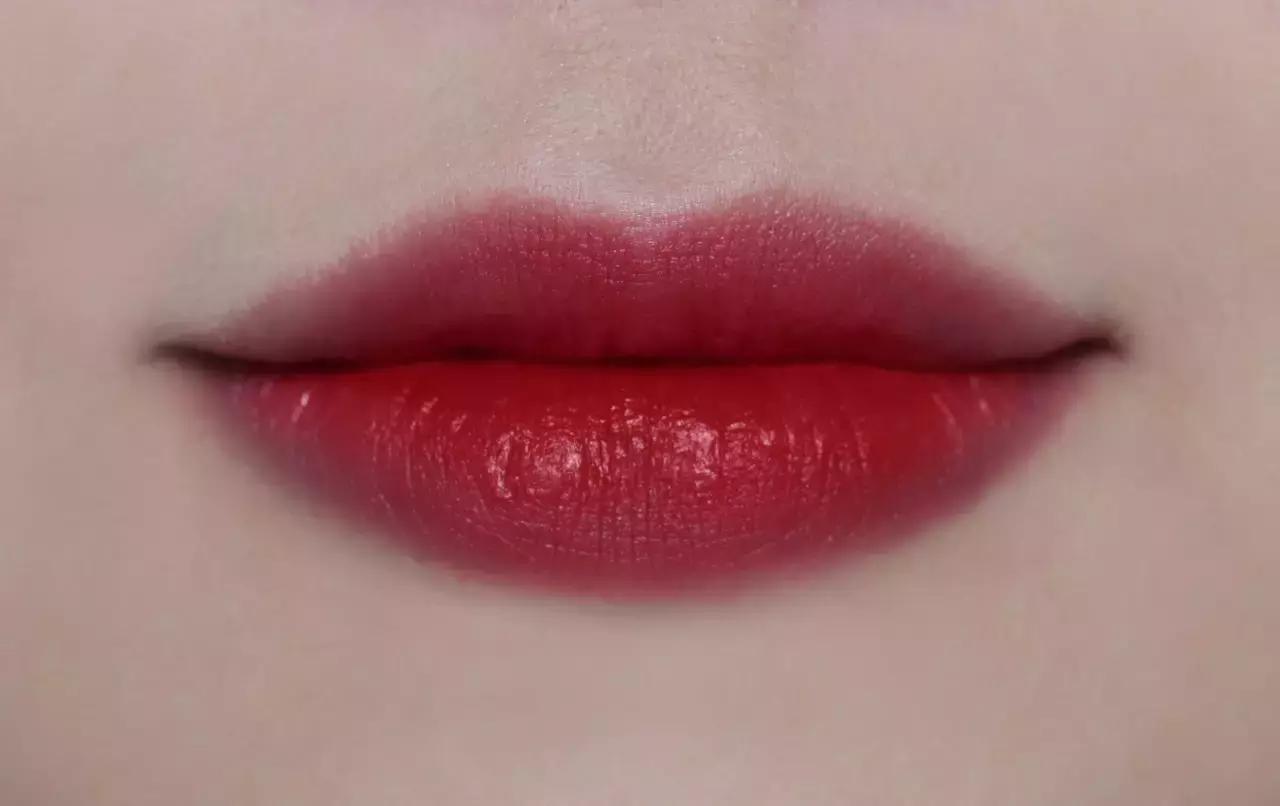 女生一辈子必买的六支口红,所有女生必入的三支口红