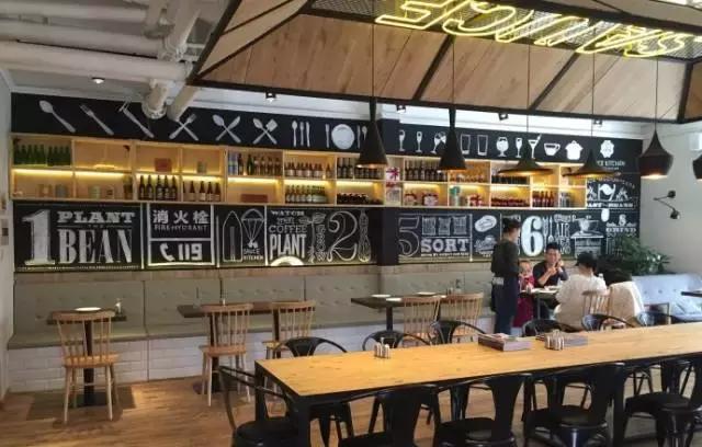 青岛适合情侣约会的美食店,青岛站适合约会的美食