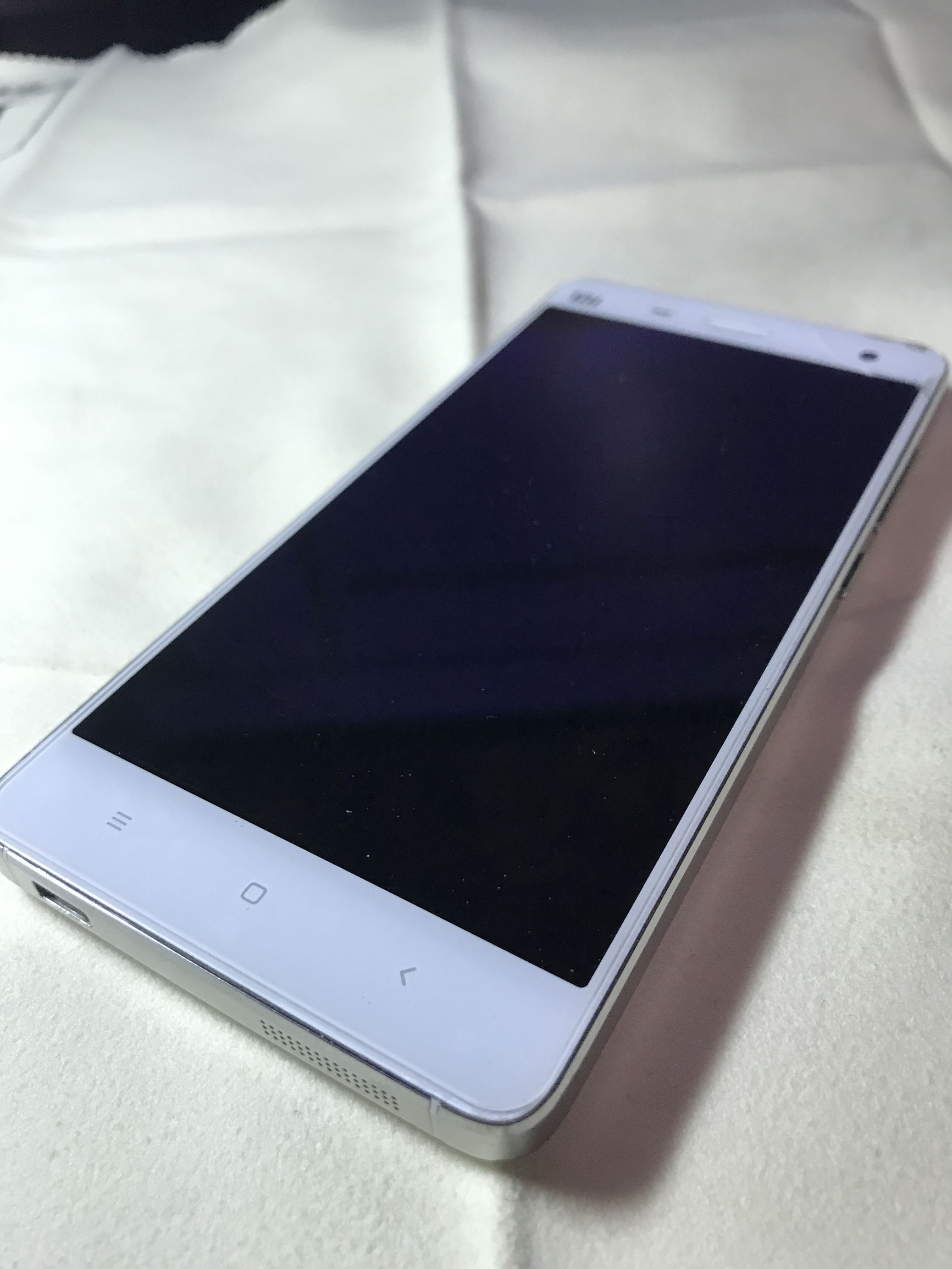 一代神机小米4,一代神机小米6雷军