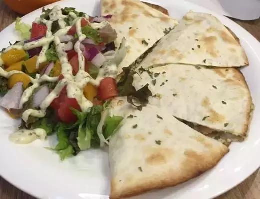 青岛适合情侣约会的美食店,青岛站适合约会的美食