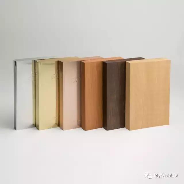 大学生第一次去外地上学要带什么,新大学生去外地要带什么