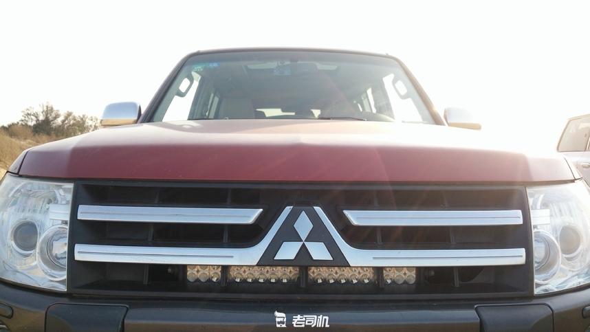 帕杰罗陆巡霸道有什么差别,越野三菱山猫帕杰罗