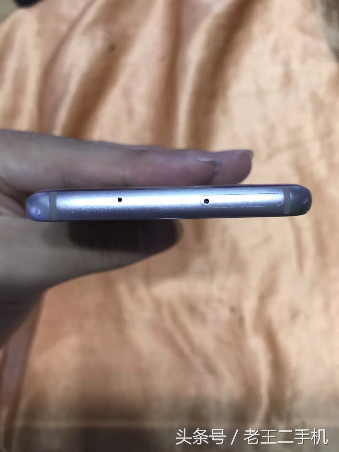 700块买二手手机三星s9,三星s7edge实体店最低价