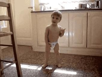 弹吉他像个疯子的人,弹空气吉他