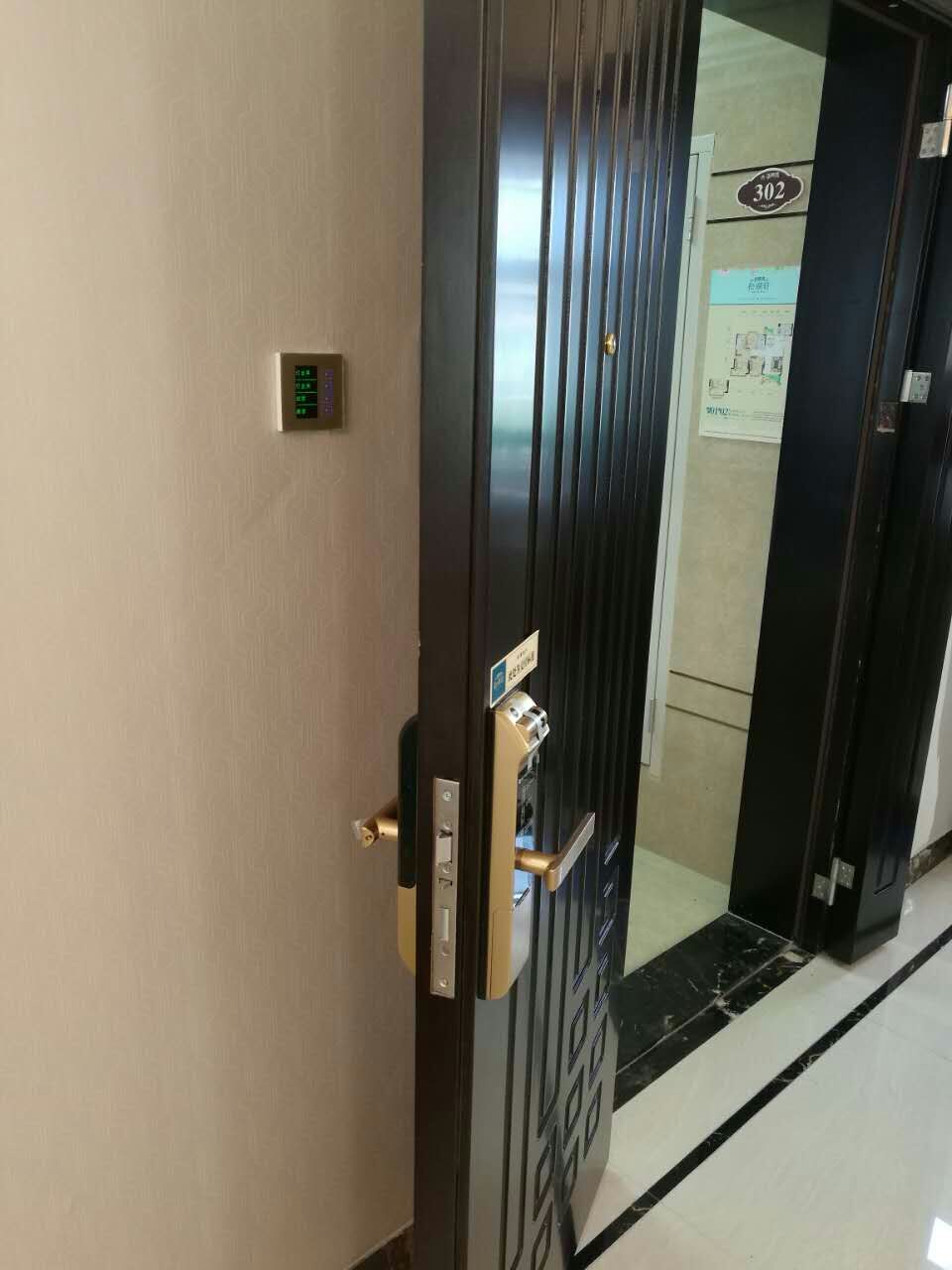 鍧愭嫢鍩庡競绻佸崕,鍧愭嫢鍩庡競绻佸崕浜彈鐞嗘兂鍝佽川鐢熸椿