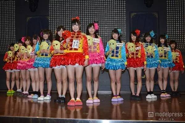 日本天团akb48,akb48是地下偶像吗