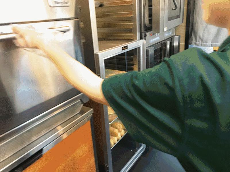 人均20！凯德广场这家赛百味，不吃到扶墙出算！我！输！