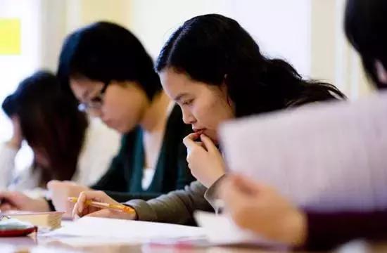 在加拿大留学的真实情况,加拿大留学生一般有什么危险