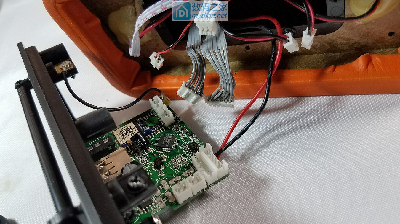 皮革+木质=好音质？简评朗技iBOXH90创意无线蓝牙音箱性价比