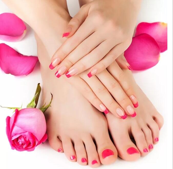 没有美足如何过夏天？白嫩脚丫护理大作战！让你“足”够完美