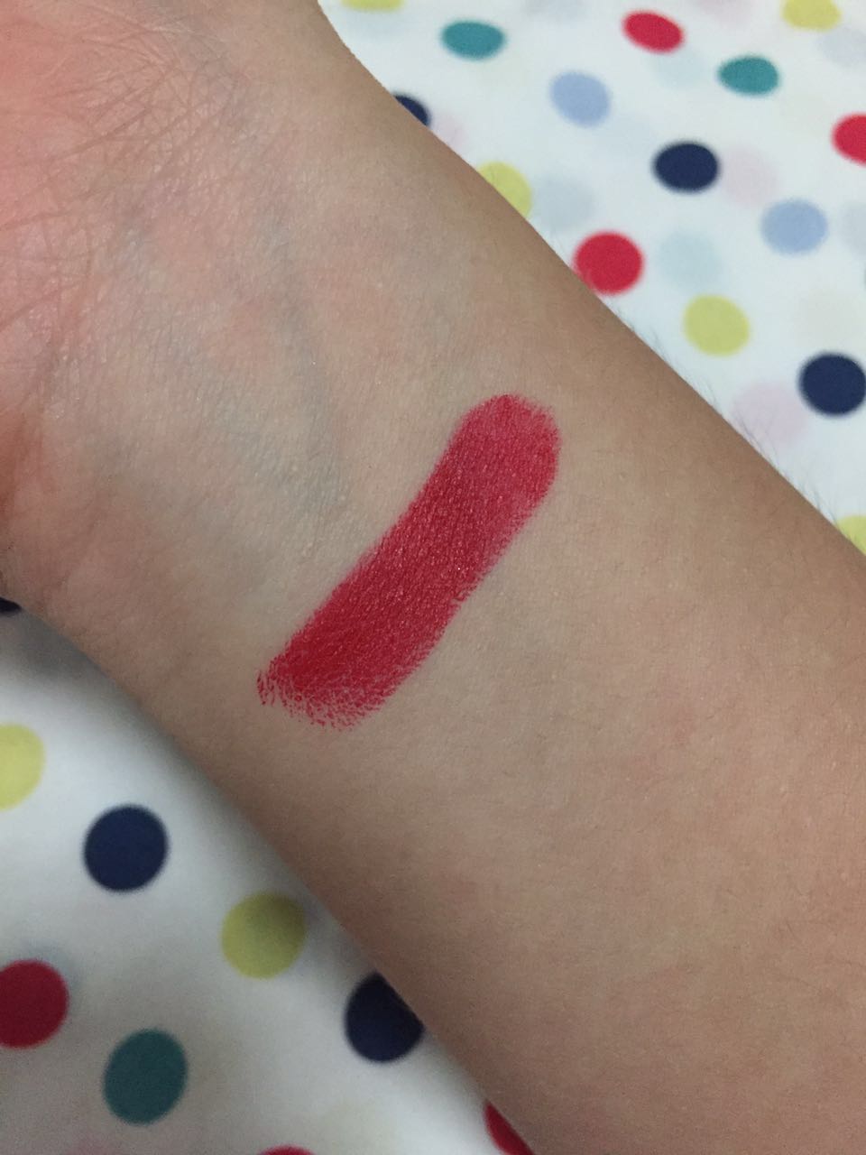 美妆必买的商品是什么,美妆必备品推荐与使用心得