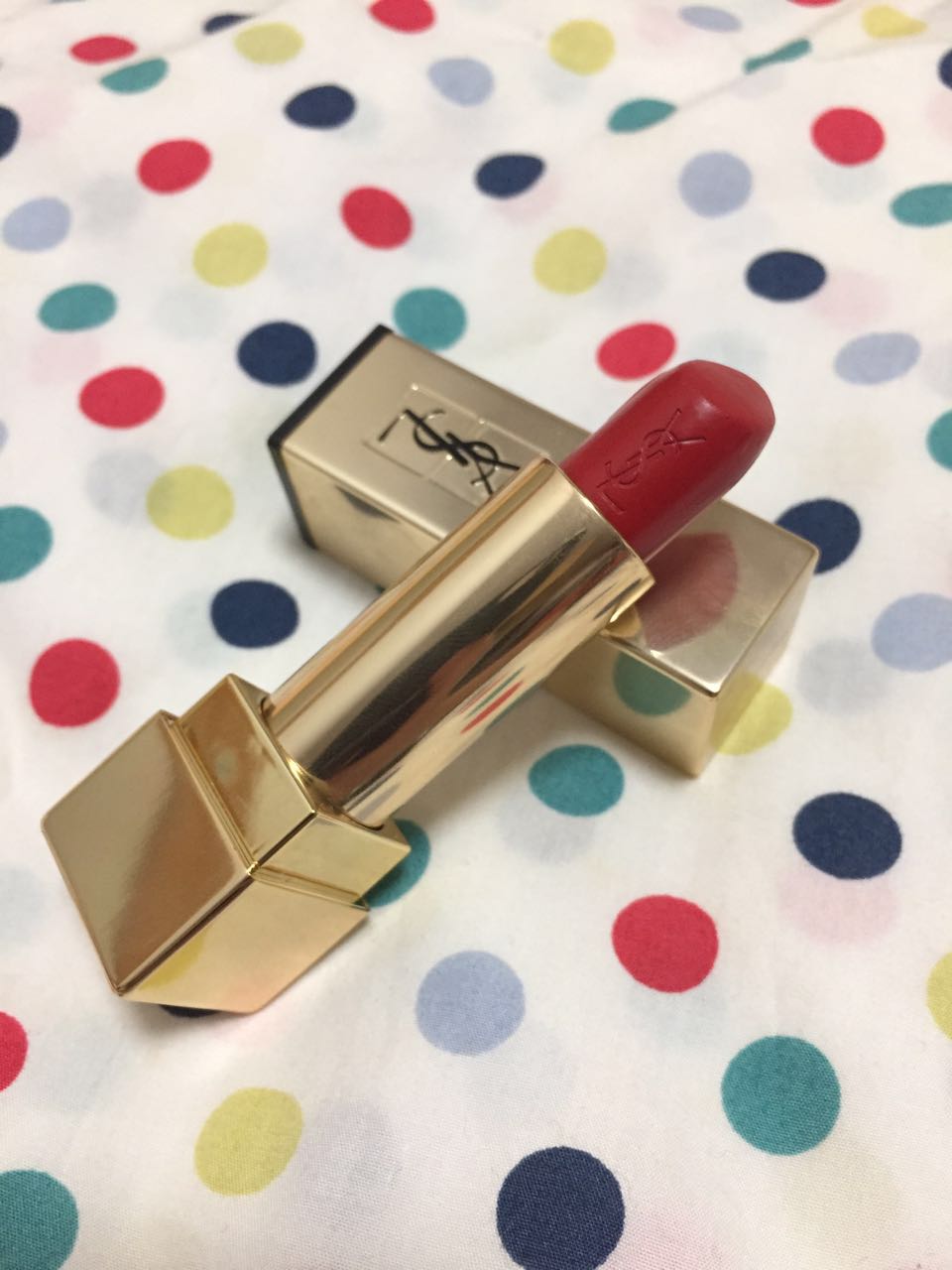 美妆必买的商品是什么,美妆必备品推荐与使用心得